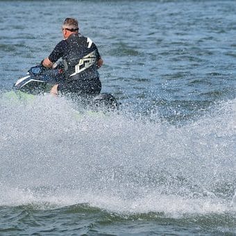 cropped-jetski.jpeg